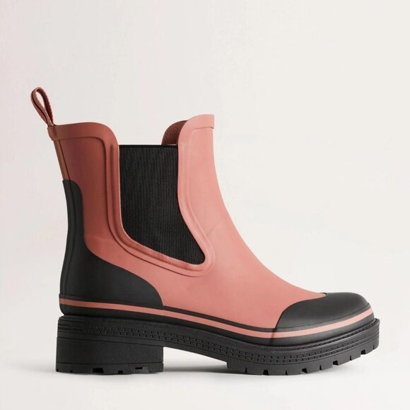 NEW Boden Wellington Chelsea Rain Boots 10 Waterproof Lug Sole Chunky Waterproof